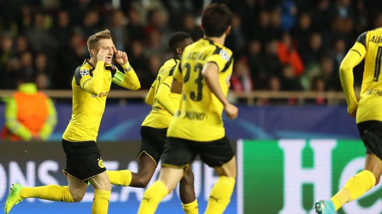 Dortmund's third consecutive league win lifted them to 14 points
