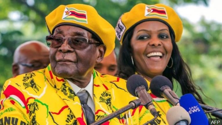 Robert Mugabe and his wife has been expelled from ZANU-PF