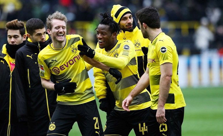 Dortmund come from behind to thrash Gladbach as Leipzig suffer blow at Wolfburg