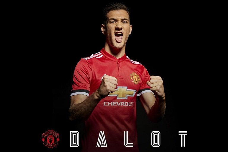 Dalot Diogo has signed for Manchester United from Porto