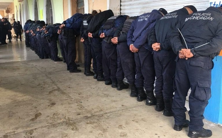 Entire police force of Ocampo have been detained by federal agents following the death of Fernando Angeles Juarez