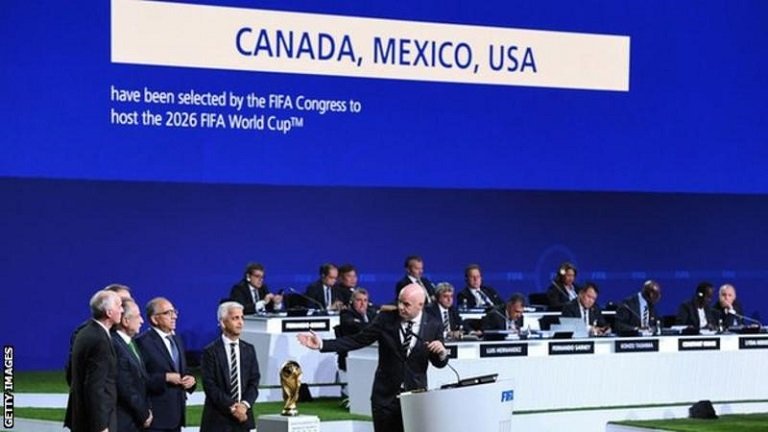 FIFA members voted in favour of the US, Canada and Mexico bid