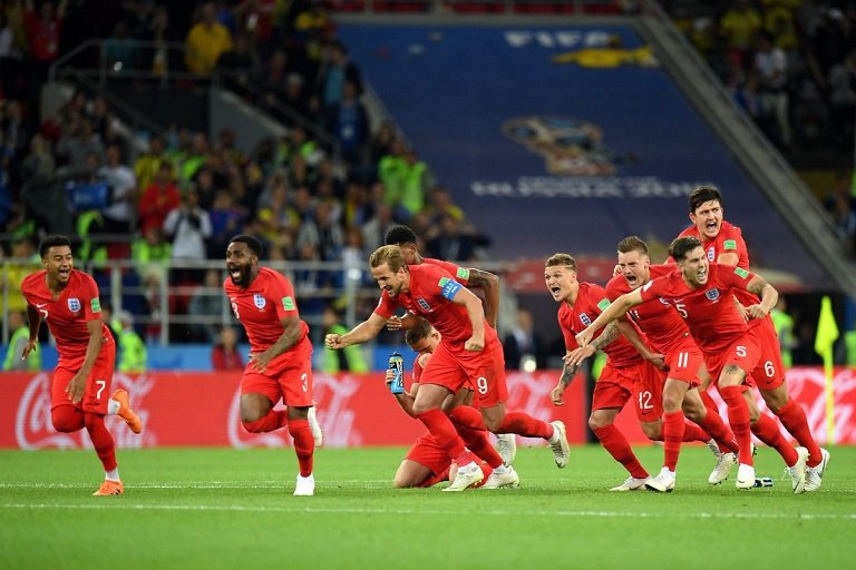 England beat Colombia on penalties to reach the last eight