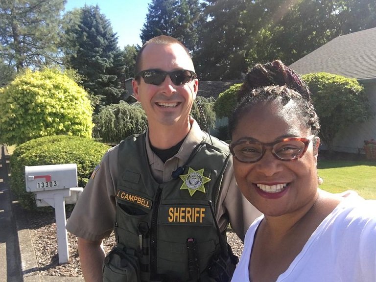 Janelle Bynum took a selfie with Officer J Campbell who she said acted professionally