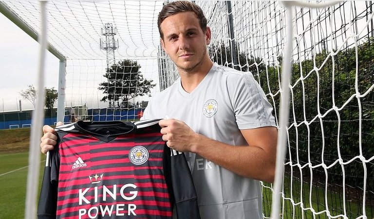 Leicester City have signed Livperool goalkeeper Danny Ward for £12.5m