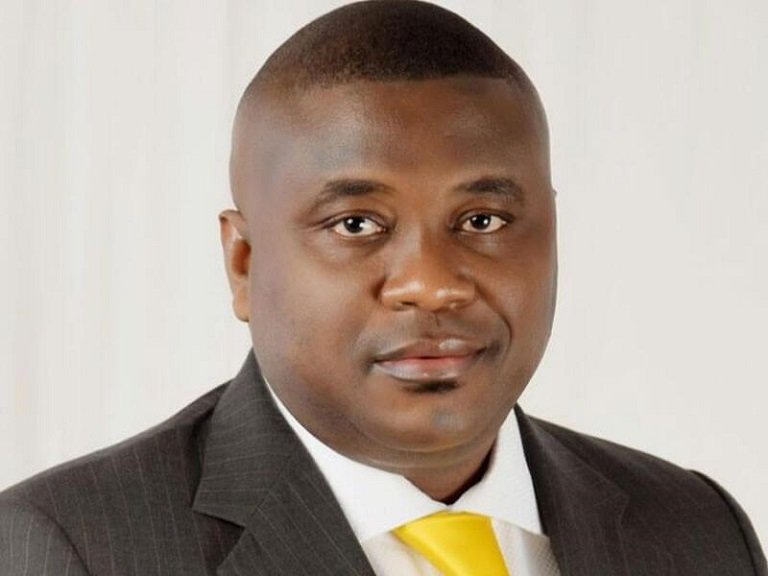 Senator Bassey Akpan received car bribes from Jide Omokore when he served as Commissioner of Finance in Akwa Ibom