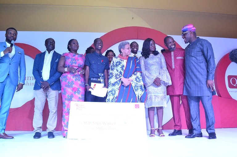 Michael Emmanuel (M) wins Quramo Writer’s Prize 2018