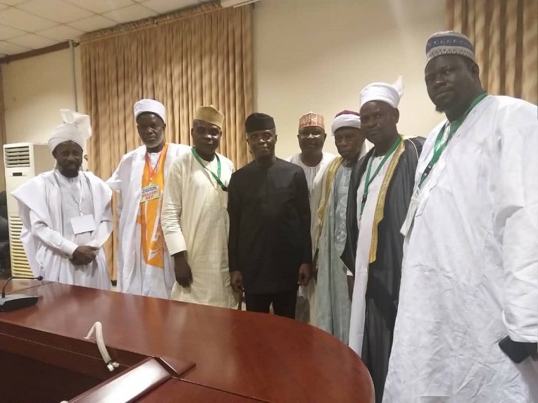 Vice President Yemi Osinbajo, SAN, meets with Muslim leaders under the Council of Chief Imams, Ikeja Division, Lagos, on Saturday, 10 November, 2018