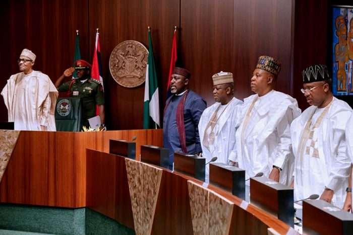President Muhammadu Buhari has met with 36 state governors to discuss minimum wage