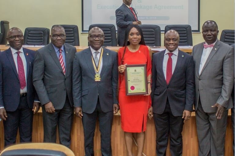 l-r: Group Head, HR Operations & Shared Services, United Bank for Africa(UBA) Plc, Bayo Odeyale; 1st Vice President, Chartered Institute of Bankers of Nigeria( CIBN), Mr. Bayo Olugbemi; President/Chairman of Council, CIBN, Dr. Uche Olowu; Group Head Human Resources, United Bank for Africa(UBA) Plc, Patricia Aderibigbe; 2nd Vice President, CIBN, Ken Opara; Registrar/CE, CIBN; Seye Awojobi, during the presentation of certificate of accreditation to UBA Academy by the Institute in Lagos on Thursday