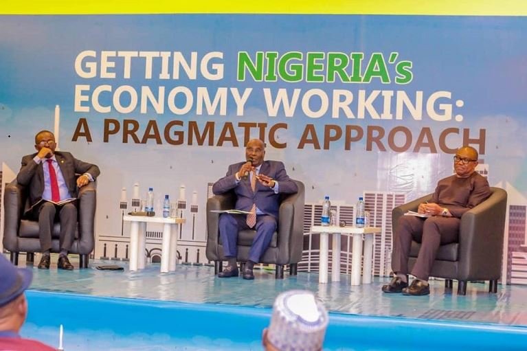 Atiku Abubakar discussing his economic plans to business community in Lagos