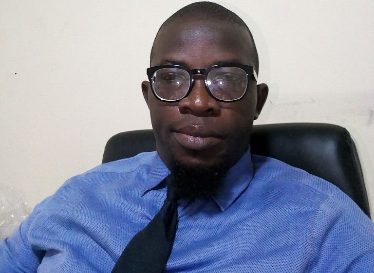 Fola Ademosu is a Lagos-based journalist