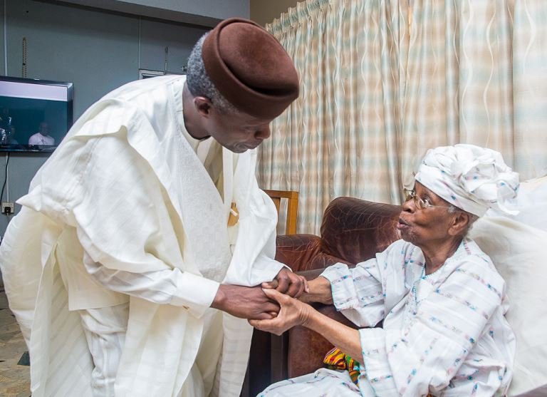 Chief Mrs Lucia Onabanjo receives Vice President Osinbajo at her home in Ijebu Ode