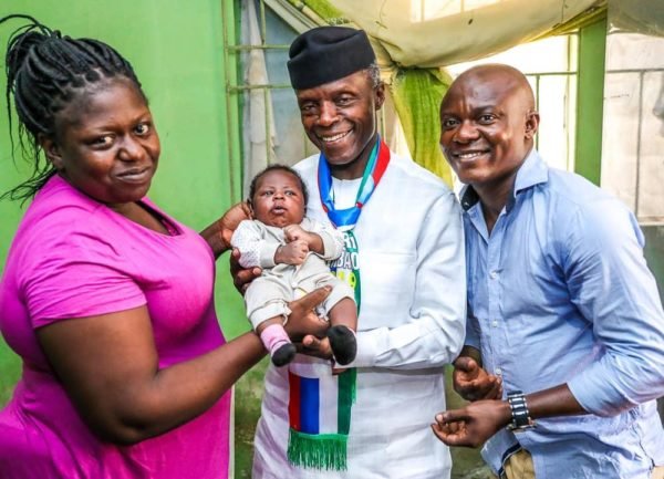 Vice President Yemi Osinbajo visits Mr. And Mrs Ahmed Ishola Rafiu