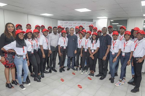 Group Executive, Digital and Consumer Banking, United Bank for Africa, Anant Rao (Middle); Head, Brand Management, UBA, Lashe Osoba (4th from right); Head, Events, UBA, Olutomi Olarewaju (right); Head, Student Banking, UBA, Ezekiel Adisa (5th from right) flanked by 2019 UBA Campus Ambassadors during their Unveiling at the UBA Head Office in Lagos at the weekend