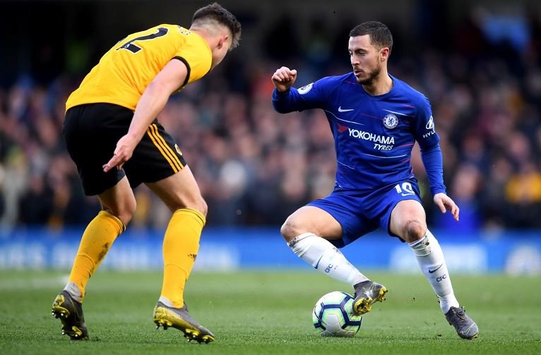 Eden Hazard scored a late goal as Chelsea came from behind to manage a point