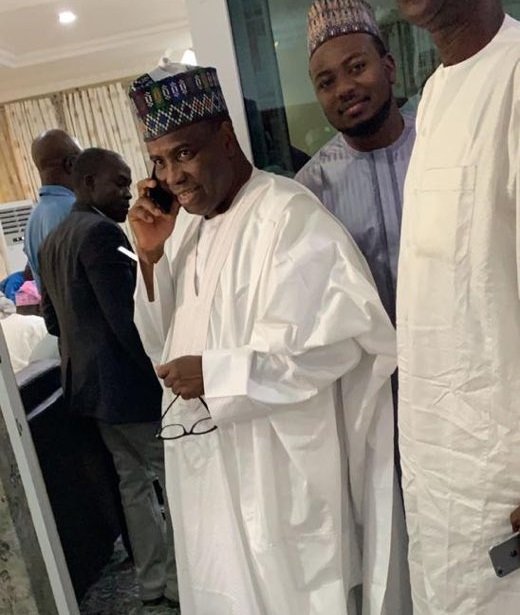 Governor Aminu Tambuwal of Sokoto receiving a call from Senator Wamakko Aliyu and APC governorship candidate, Ahmed Aliyu