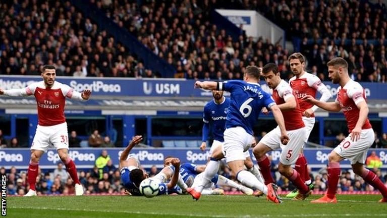 At 36 years and 233 days, Phil Jagielka is the oldest player to score in the Premier League this season