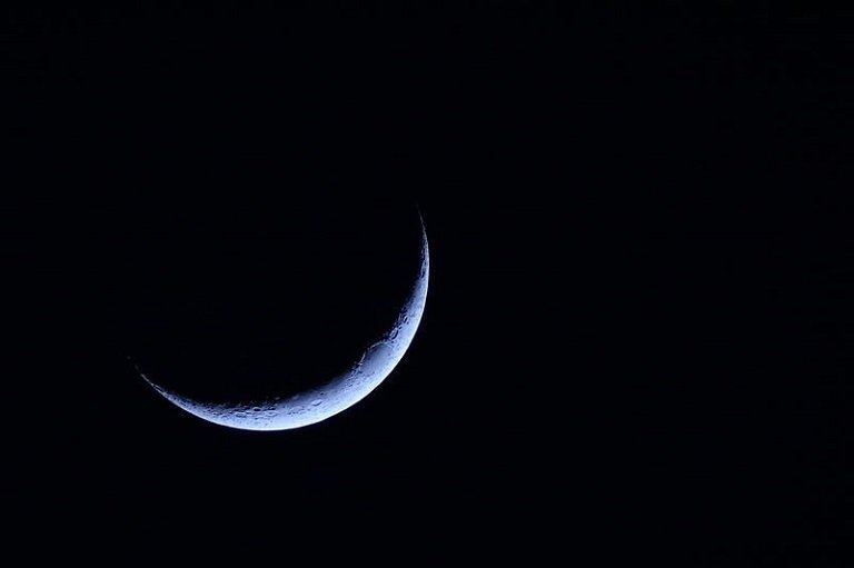 Moon sighted; Ramadan starts Monday