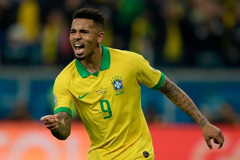 Gabriel Jesus scores the winning penalty save Roberto Firmino's blushes in the shootout