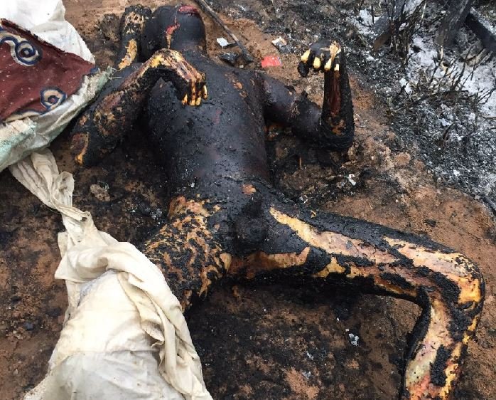 Fire outbreak in Ijegun following a suspected pipeline vandalization