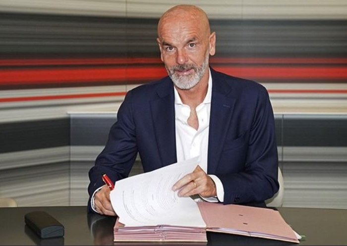 Stefano Pioli has a two year deal at AC Milan despite protest by fans