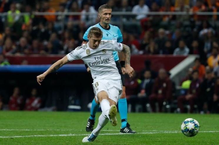 Toni Kroos scored the only goal as Real Madrid beat Galatasaray