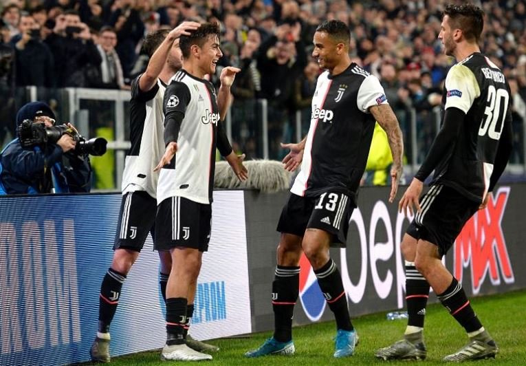 Paulo Dybala scored a superb free kick as Juventus progress