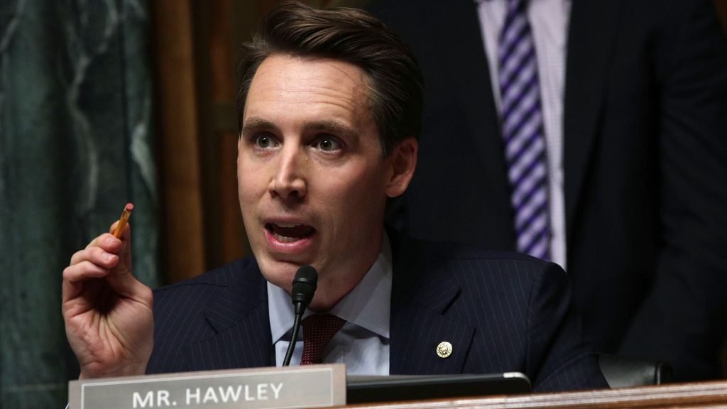 Senator claims China is spying on TikTok users