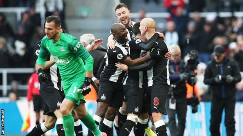 Newcastle's Jonjo Shelvey with late equalizer to hold champions