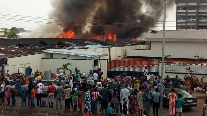 Woman sets self ablaze over N70,000 debt in Ogun