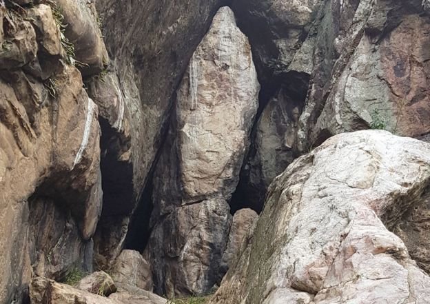 Followers of the Movement believed that this rock resembled the Virgin Mary
