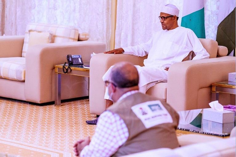 President Muhammadu Buhari with the Health Minister and the NCDC DG