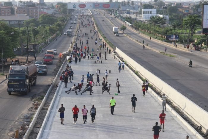 Lagos residents violating the lockdown order