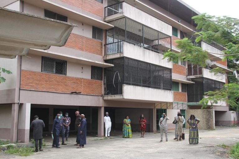 EFCC handed the building to Governor Sanwo-Olu of Lagos