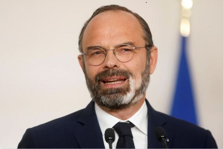 Prime Minister Edouard Philippe says The only way to live is to protect ourselves