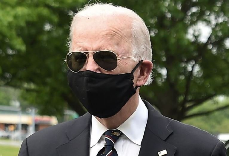 Vice President Joe Biden wore a face mask on Memorial Day kamala harris