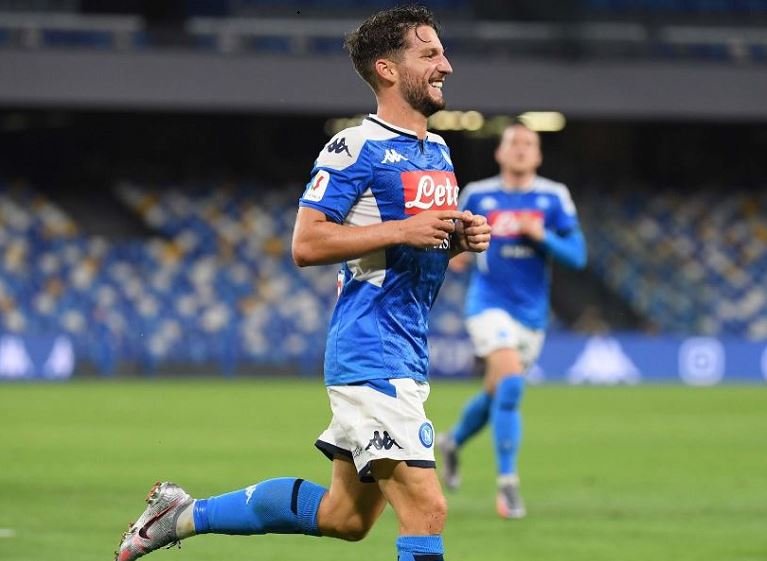 Dries Mertens scored the winning goal as Napoli beat Juventus to win Coppa Italia