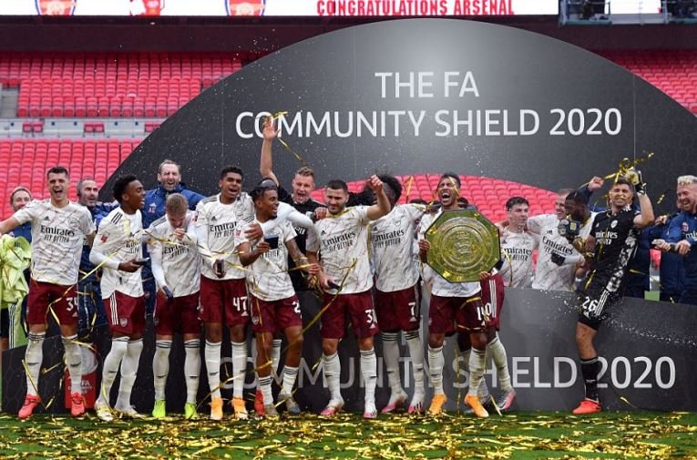 Arsenal beat Liverpool on penalties to win the Community Shield