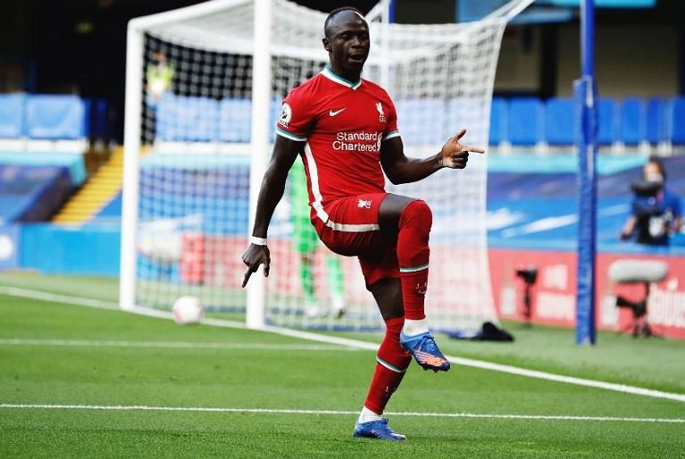 Sadio Mane scored twice as Liverpool beat Chelsea at Stamford Bridge