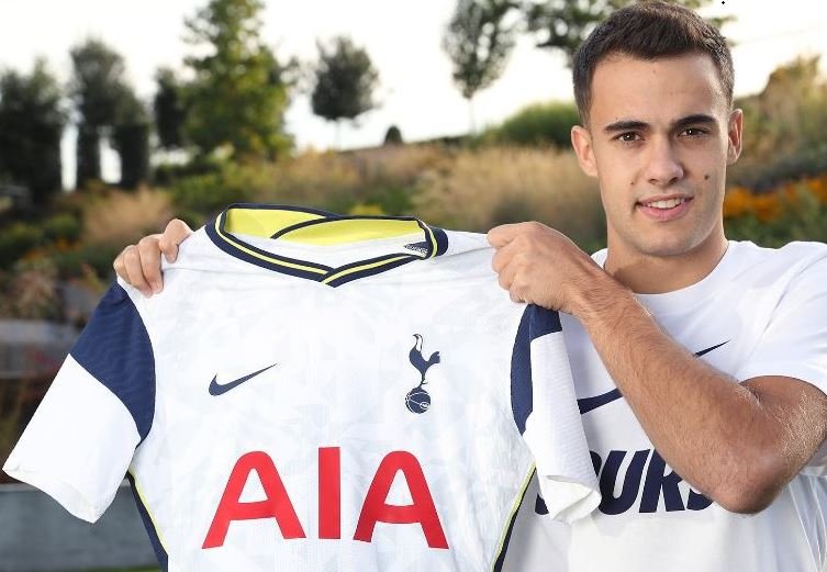 Sergio Reguilón has completed his move from real Madrid to Tottenham