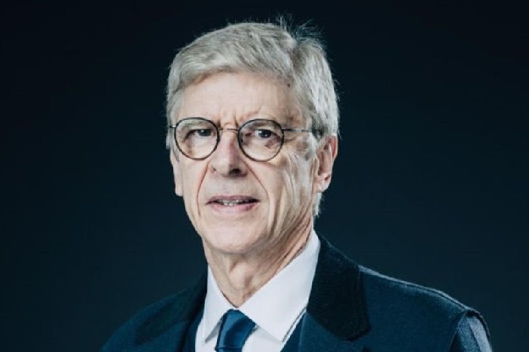 Arsene Wenger is a purist and one one the most respected football managers of his time