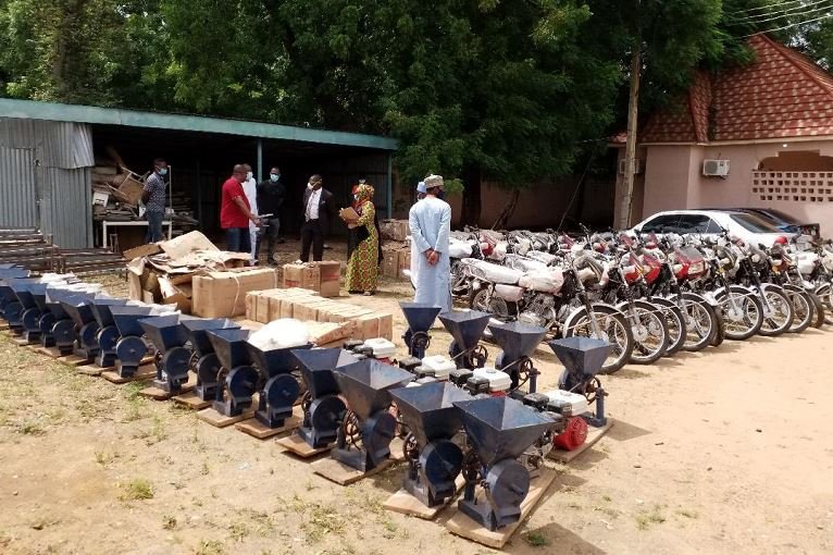 EFCC presenting the recovered items to National Directorate of Employment, NDE in Sokoto