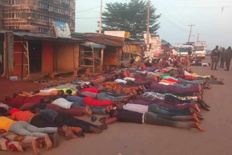 Residents of Ilesha in Osun State were asked to lie down on their faces by Nigeria Air Force personnel for flouting curfew guidelines