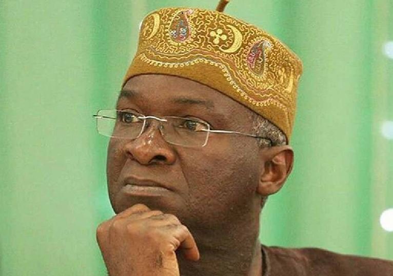 Minister of Works and Housing, Babatunde Fashola, has urged APC to honour its 2015 zoning agreement