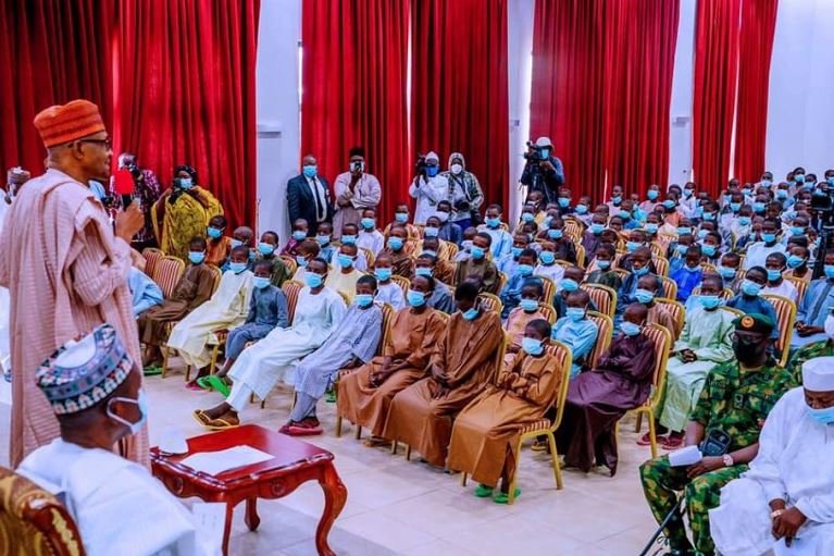 President Muhammadu Buhari addressing the rescued 344 Kankara schoolboys kidnap