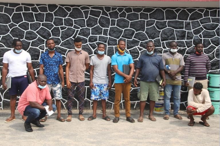 10 internet fraudsters arrested by the EFCC