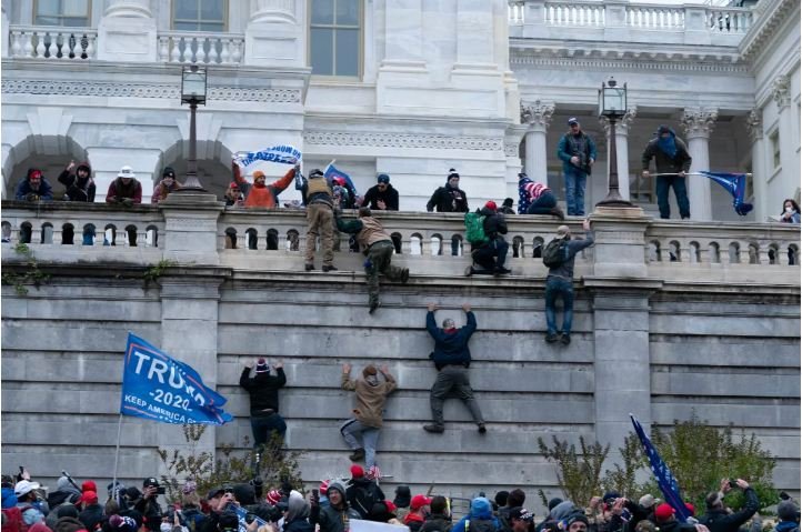 Pro Trump protesters invade the US Capitol