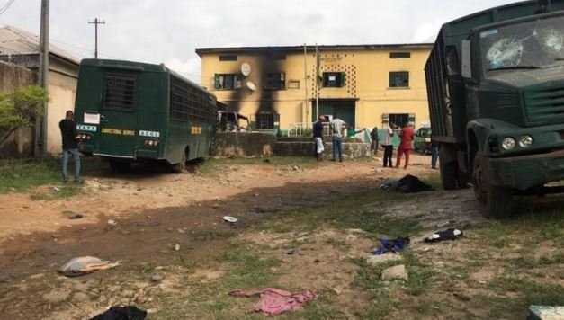 Gunmen attack Owerri police Headquarters and Imo prison