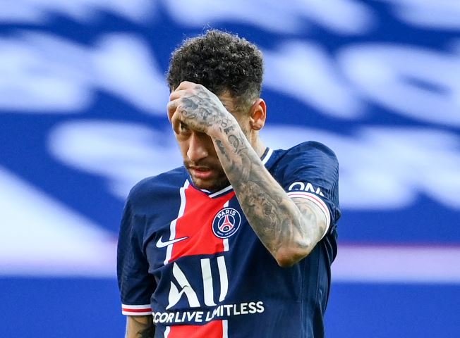 Neymar sent off as Lille return to ligue 1 summit